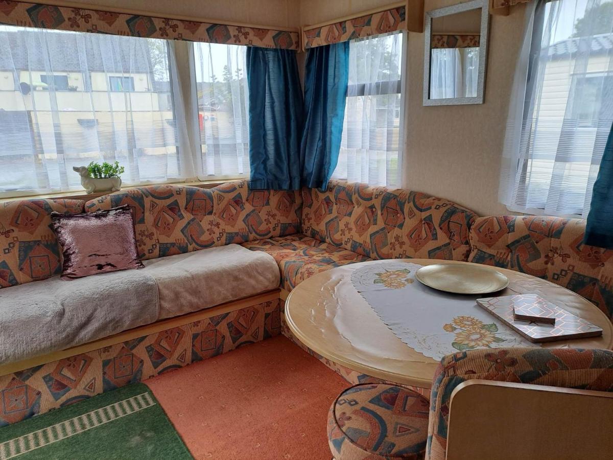 Cosy Caravan At Blackmoor Farm Ludchurch Eksteriør billede